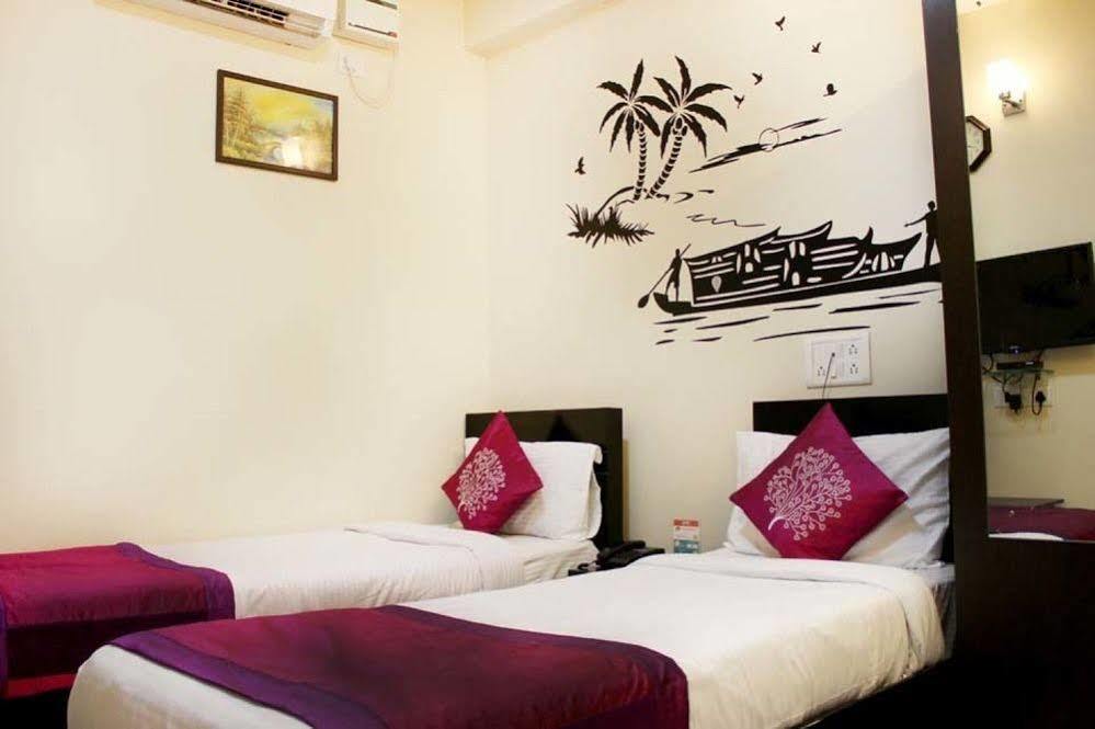 Hotel Itsy By Treebo - Palm Emirates Bangalore Exterior foto
